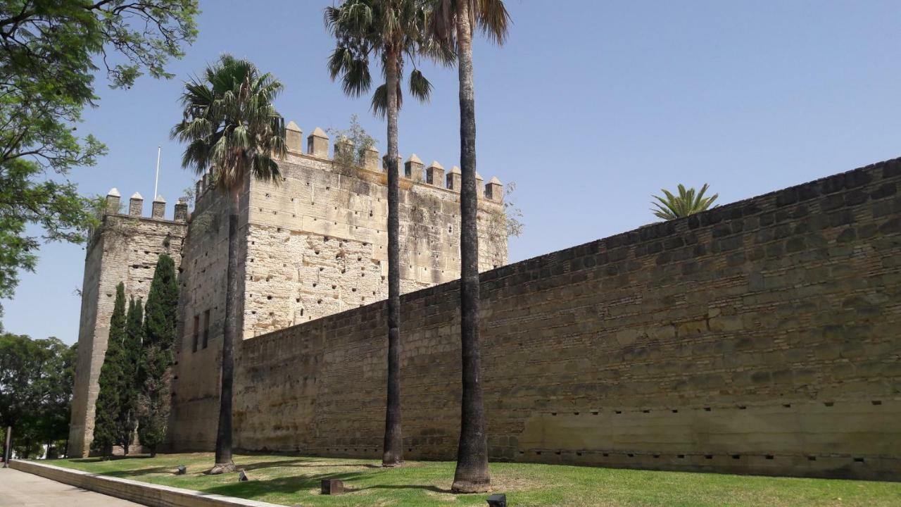 Sherryflat Alcazar - Parking Jerez de la Frontera Exterior photo